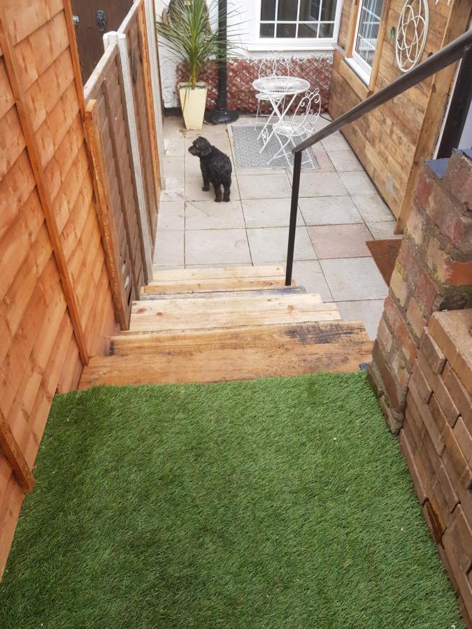 Sea-Quinn Views Wallasey Exterior foto